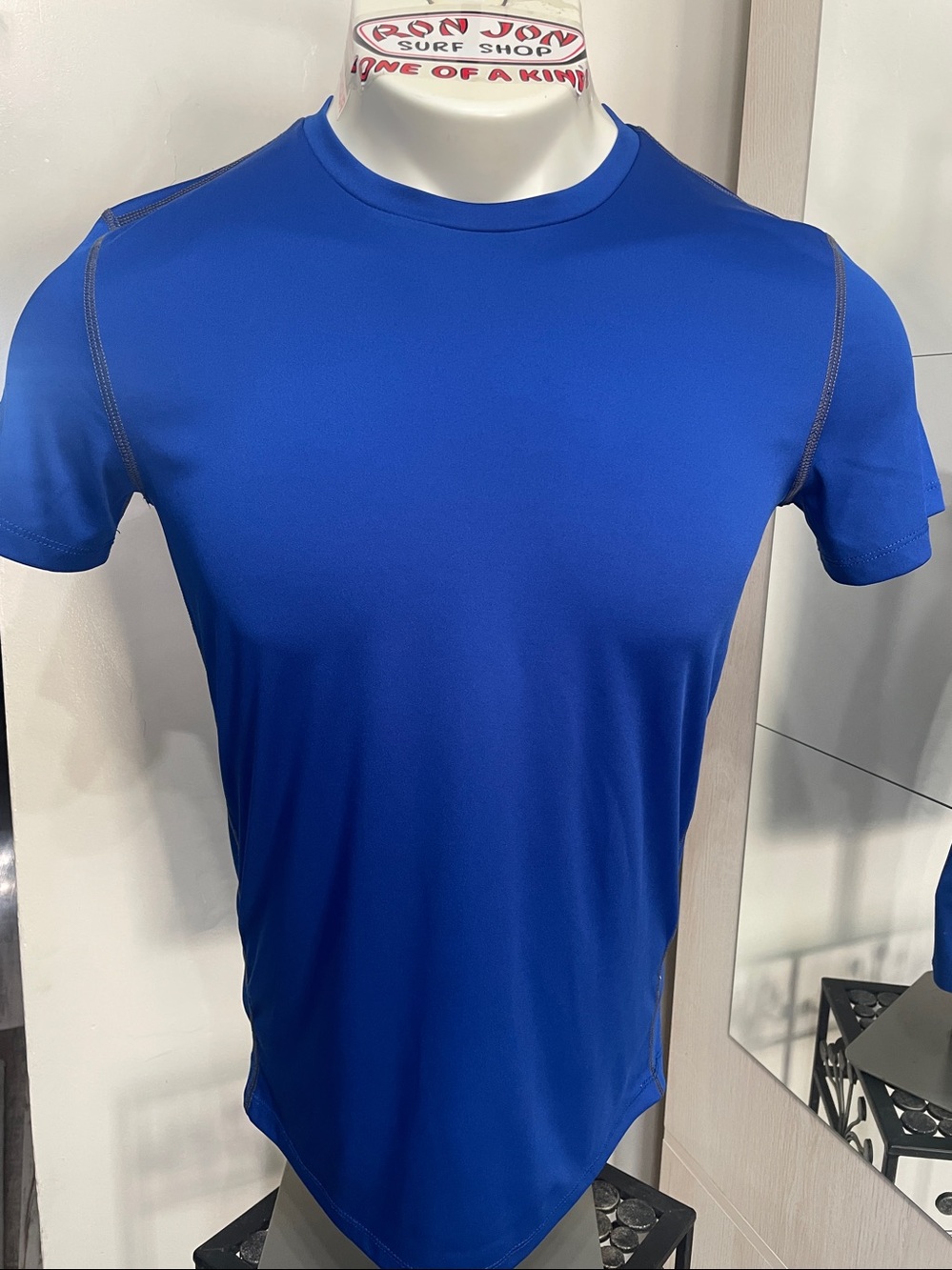 American Eagle Outfitters Short Sleeve Crew Tee - Royal Blue